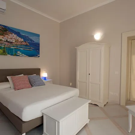 Affittacamere Palazzo Caracciolo 2*